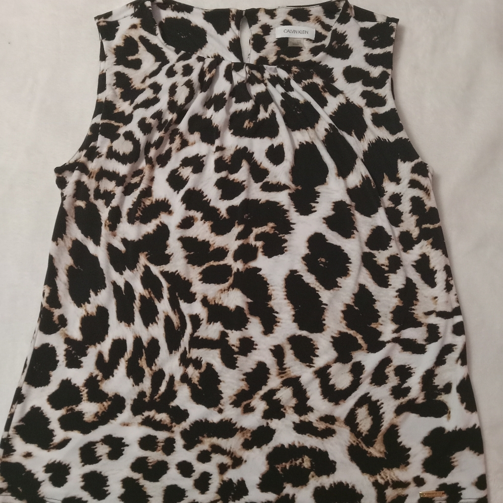 Sleeveless Leapard Calvin Klein Blouse (Lightly Used)